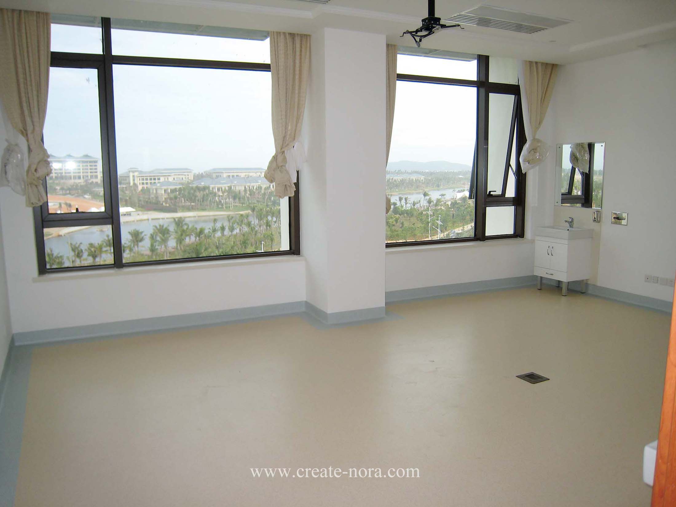 the photo of nora rubber flooring in Hainan Hospital of Chinese PLA General Hospital 10